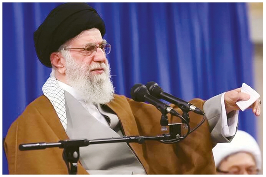 নিষেধাজ্ঞা ব্যর্থ করে শত্রুদের পিছু হটাতে হবে: ইরানের সর্বোচ্চ নেতা